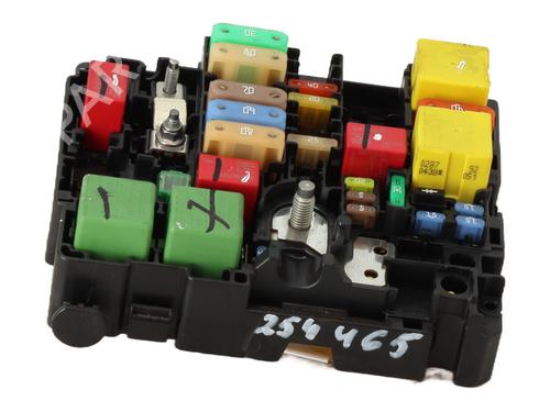 Fuse box PEUGEOT 2008 I (CU_) 1.2 THP 110 / PureTech 110 | BP31678785E1 - Image 4