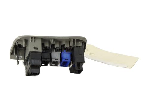 Used Switch Switch RENAULT SCÉNIC I MPV (JA0/1_, FA0_) 1.6 (JA00, JA16, JA15, JA19, JA1V, JA2B, JA2C, JA0B,... (107 hp) 27875366 27875366