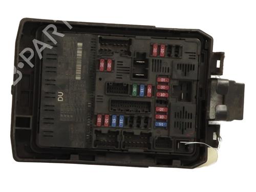 Fuse box INFINITI Q50 50 D | BP21366697E1