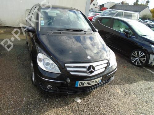 Left front fenders MERCEDES-BENZ B-CLASS Sports Tourer (W245) B 200 CDI (245.208) | BP21290339C41 