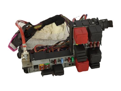 Used Fuse box Fuse box OPEL CORSA D (S07) 1.3 CDTI (L08, L68) (75 hp) 39078845 39078845