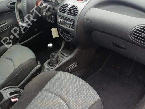 Brugte PEUGEOT 206 Hatchback (2A/C) 2.0 HDI 90 4954296