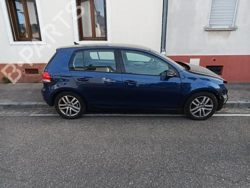 Fuse box VW GOLF VI (5K1) 2.0 TDI | BP37737608E1 - Image 13