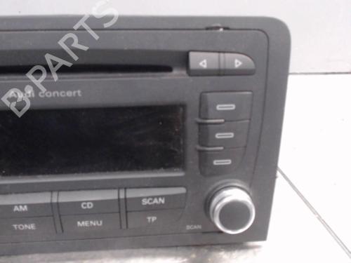 Radio AUDI A3 Sportback (8PA) 2.0 TDI 16V | BP21297608E6 