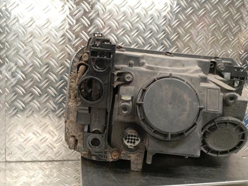 Left headlight LAND ROVER RANGE ROVER SPORT I (L320) 2.7 D 4x4 | BP24827706C28 