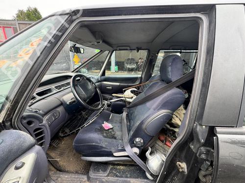 Front wiper motor RENAULT ESPACE III (JE0_) 2.2 12V TD (JE0E, JE0H, JE0P) | BP25920327M29 