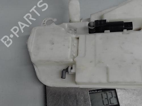 Used Windscreen washer tank BMW 5 (F10) 530 d (258 hp) 21289690