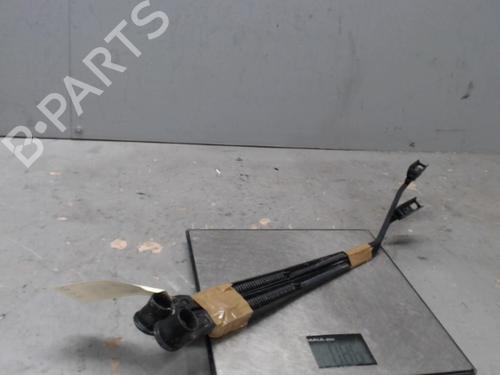 Used Front windshield wiper arm CHRYSLER 300M (LR) 2.7 V6 24V (204 hp) 21366956