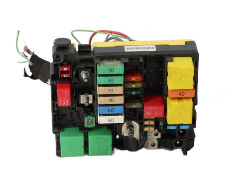 Used Fuse box Fuse box CITROËN C4 CACTUS 1.2 THP 110 (110 hp) 33702800 33702800