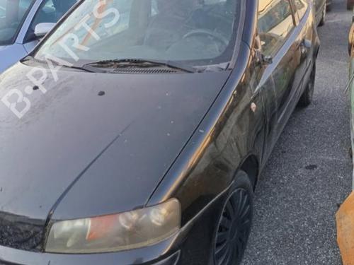 Brugte FIAT PUNTO (188_) 1.2 60 (188.030, .050, .130, .150, .230, .250) (60 hp) 3470525