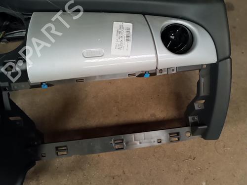 Used Dashboard MINI MINI (R50, R53) One (90 hp) 21305428