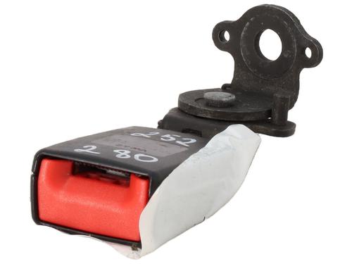 Used Seat buckle VW GOLF VII (5G1, BQ1, BE1, BE2) 1.6 TDI (105 hp) 29202695