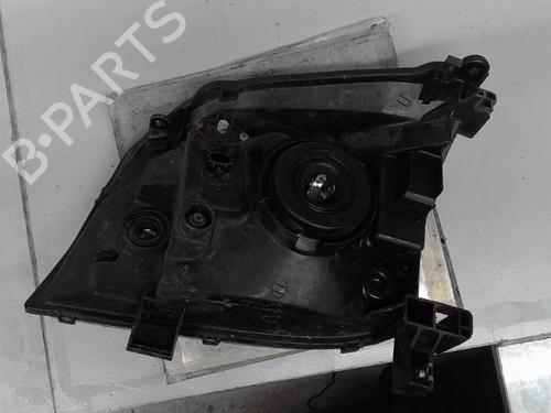 Right headlight NISSAN X-TRAIL I (T30) 2.2 dCi 4x4 | BP21302428C29 
