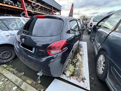 Third brake light PEUGEOT 208 I (CA_, CC_) 1.5 BlueHDI 100 | BP21315724L11 