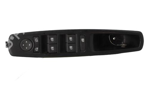 Used Left front window switch RENAULT MEGANE III Hatchback (BZ0/1_, B3_) 1.5 dCi (BZ09, BZ0D, BZ1W, BZ29, BZ14) (110 hp) 21364467