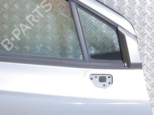 right-front-door-suzuki-sx4-s-cross-jy-2013-39495114 main image