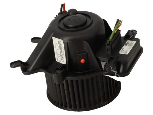 Used Heater blower motor Heater blower motor PEUGEOT 5008 (0U_, 0E_) 1.6 HDi (112 hp) 39416078 39416078
