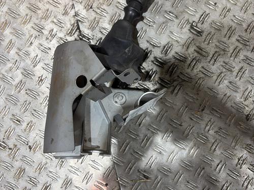 Gear lever RENAULT TRAFIC II Van (FL) 2.0 dCi 90 (FL0H, FL00, FL01, FL0M, FL0P, FL0S) | BP38563197M90 - Image 4