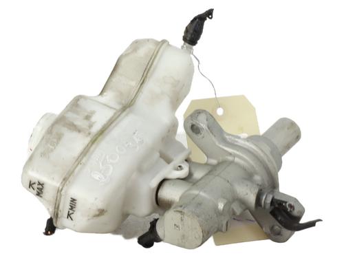 Brake master cylinder CUPRA FORMENTOR (KM7, KMP) 2.0 TDI | BP26907645M77 - Image 3