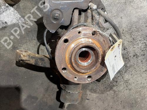 Used Right front steering knuckle Right front steering knuckle RENAULT TRAFIC III Van (FG_) 1.6 dCi 125 (FGMH) (125 hp) 37156380 37156380