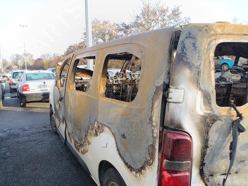 Used Parts TOYOTA PROACE Bus (MDZ_)  2.0 D4d (MDZA)  4350452