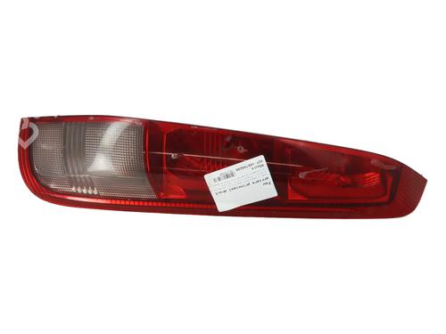 Used Right taillight NISSAN X-TRAIL I (T30) 2.2 dCi 4x4 (136 hp) 27314676