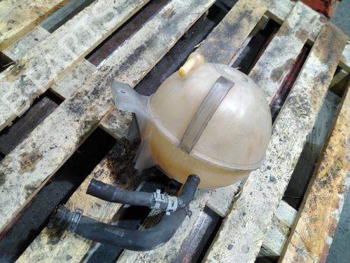 Used Expansion tank Expansion tank 38157092 38157092