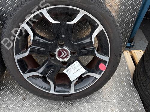 wheel-set-citroen-ds3-sa_-2009-2010-2011-2012-2013-2014-2015-2016-33310336 main image