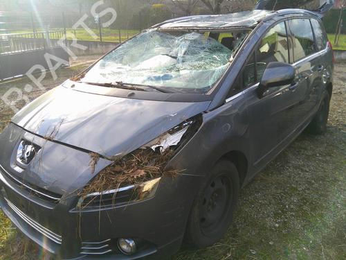 Left front door PEUGEOT 5008 (0U_, 0E_) 1.6 HDi | BP21868129C2