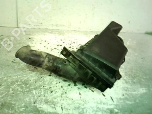 Used Air filter box VOLVO V40 Estate (645) 1.9 DI (115 hp) 21372234