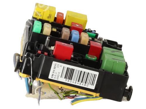 Used Fuse box Fuse box PEUGEOT 2008 I (CU_) 1.2 THP 110 / PureTech 110 (110 hp) 31678785 31678785