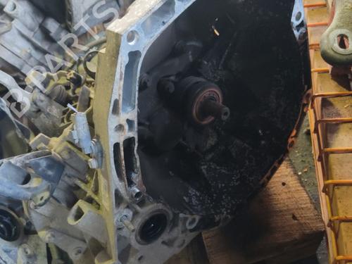 Gearbox RENAULT CLIO III (BR0/1, CR0/1) 1.5 dCi (BR17, CR17) | BP21295301M3 