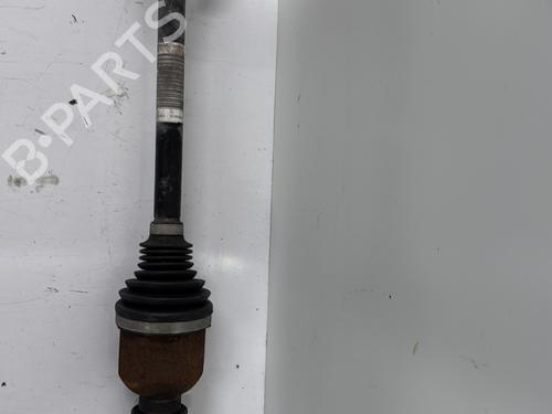 Used Right front driveshaft Right front driveshaft PEUGEOT 2008 II (UD_, US_, UY_, UJ_, UR_, UC_) 1.2 PureTech 130 (USHNS, URHNS) (130 hp) 26585937 26585937