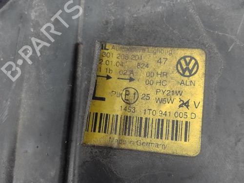 Left headlight VW TOURAN (1T1, 1T2) 2.0 TDI | BP21298804C28 