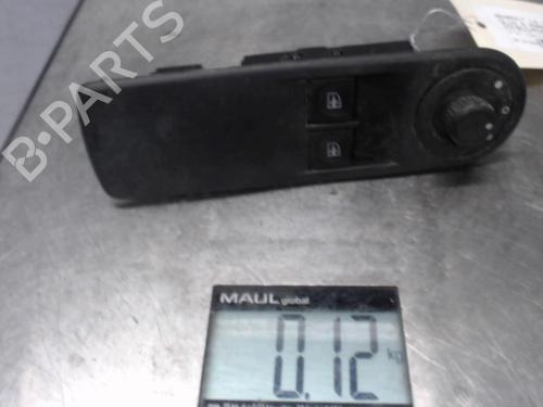 Used Left front window switch RENAULT CLIO IV (BH_) 0.9 TCe 90 (BHNF, BHMA, BHMH, BHJK, BHJR) (90 hp) 21296071