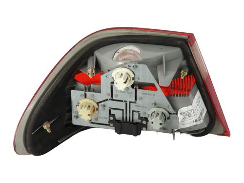 Right taillight MERCEDES-BENZ E-CLASS (W210) E 240 (210.061) | BP21667724C35 