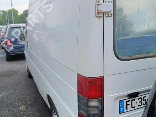 Brugte PEUGEOT BOXER Van (230L) 2.5 D 4933694