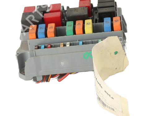 Fuse box CITROËN NEMO MPV 1.3 HDi 80 | BP33310598E1  - Image 5