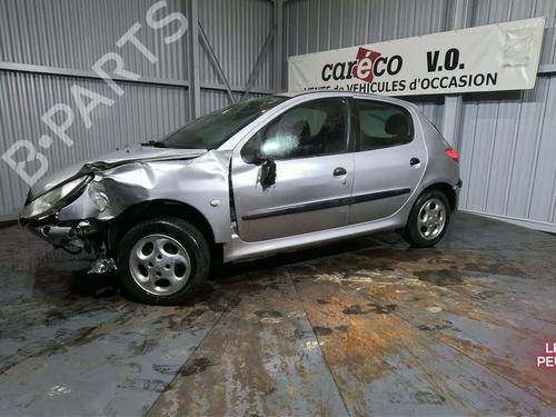 Brugte PEUGEOT 206 Hatchback (2A/C) 1.6 i (89 hp) 4373498