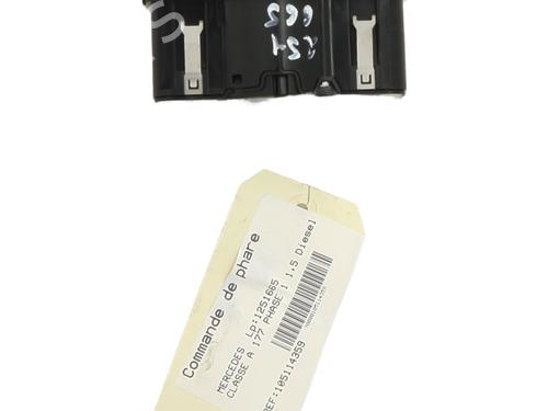 Used Headlight switch Headlight switch MERCEDES-BENZ A-CLASS (W177) A 180 d (177.003) (116 hp) 25260729 25260729