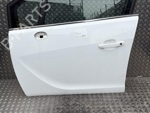 Used Left front door OPEL MERIVA B MPV (S10) 1.6 CDTI (75) (110 hp) 24117252