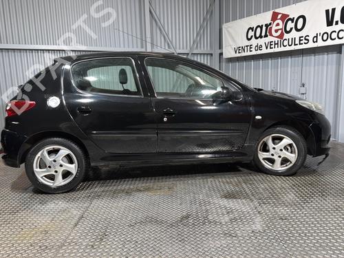 Right headlight PEUGEOT 206+ (2L_, 2M_) 1.4 i | BP32472223C29 