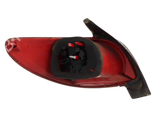 Right taillight PEUGEOT 206+ (2L_, 2M_) 1.1 | BP25035597C35 