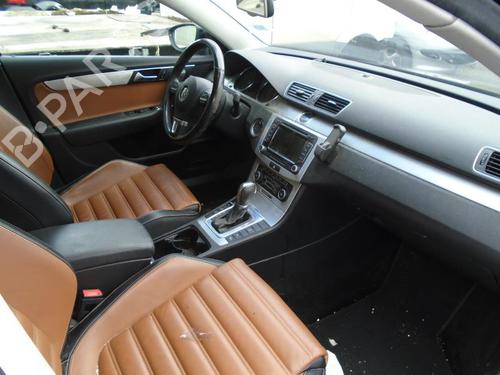 - Image 4