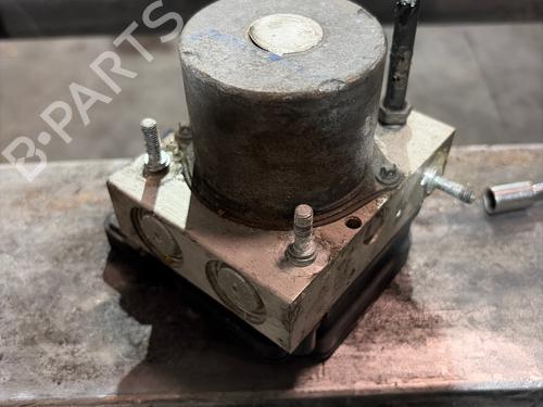 ABS pump RENAULT MASTER III Van (FV) 2.3 dCi 170 FWD (FV0L) | BP32286931M43 - Image 2