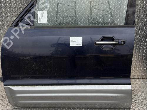 Used Left front door MITSUBISHI PAJERO III (V7_W, V6_W) 3.2 Di-D (V68W) (160 hp) 21320409