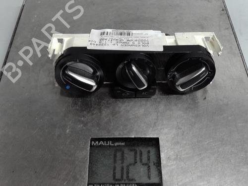 Used Climate control VW POLO V (6R1, 6C1) 1.6 TDI (90 hp) 21318860