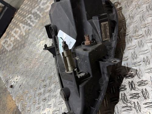 Used Left headlight Left headlight 38563170 38563170