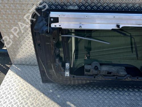 Used Left front door Left front door MINI MINI (R56) Cooper (120 hp) 22199520 22199520