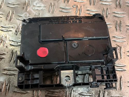 Fuse box PEUGEOT EXPERT Tepee (VF3X_) 2.0 HDi 140 | BP39465870E1 - Image 2
